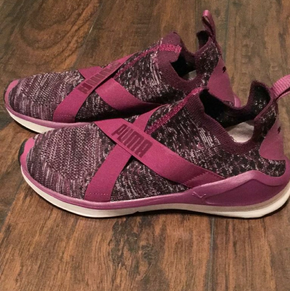 Puma Sneakers